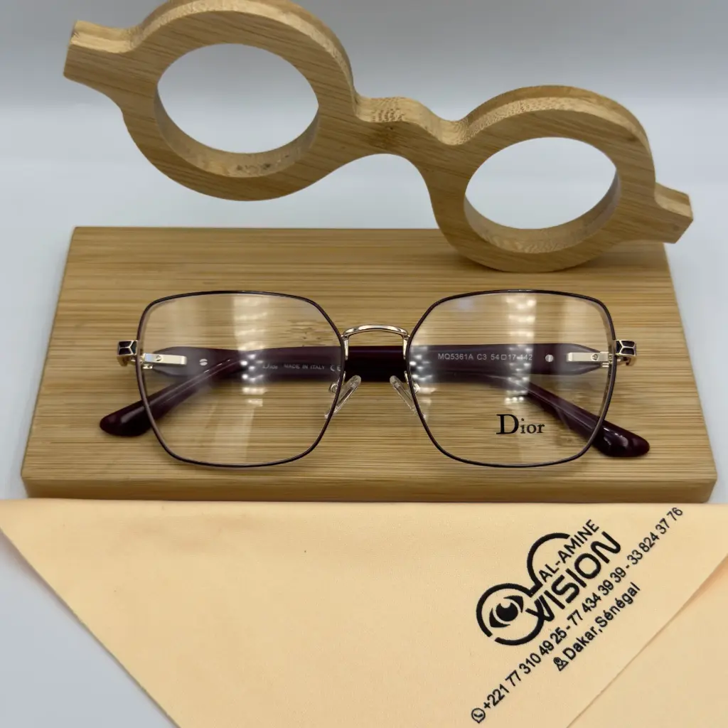 [MQ5361A C5 54 - 17 142] DIOR