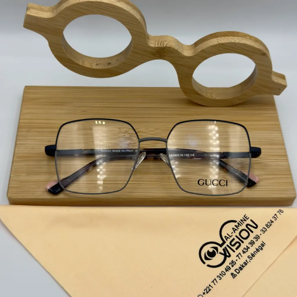 [YM11007 52 -  18 139 C6] GUCCI