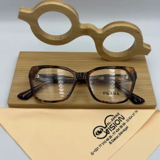 [g6060 c4 53-17 144] prada