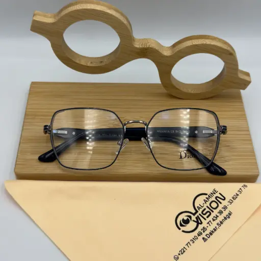 [MQ5361A C5 54 - 17 142] DIOR