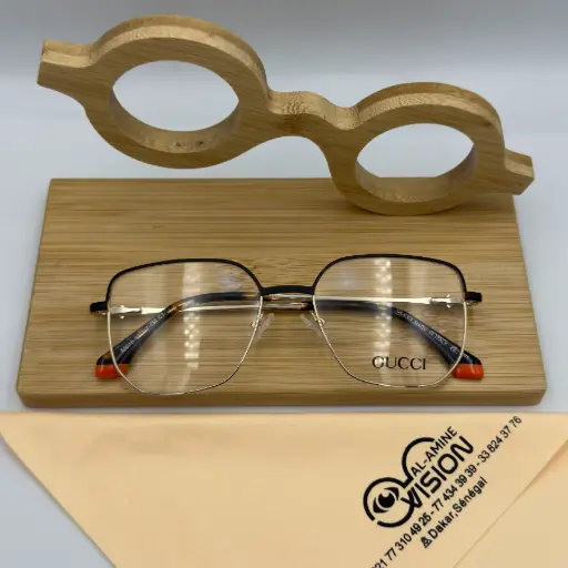 [F8015 52 - 17 135 C5] GUCCI 