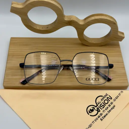 [YM11007 52 -  18 139 C6] GUCCI