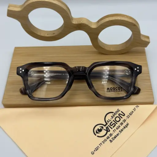 [VG66303 COL 02 50 - 22 145] MOSCOT