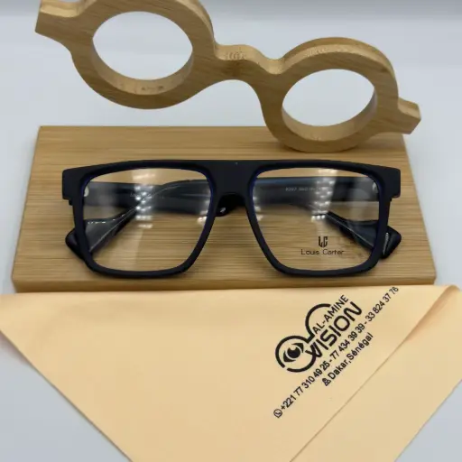 [8207 55 - 16 145 C3] LOUIS CARTER