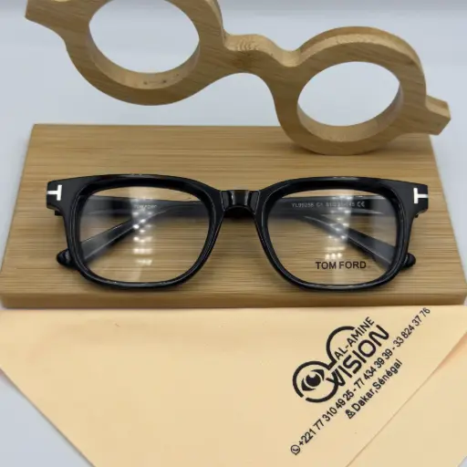 [YL99258 C1 51 - 21 145] TOM FORD